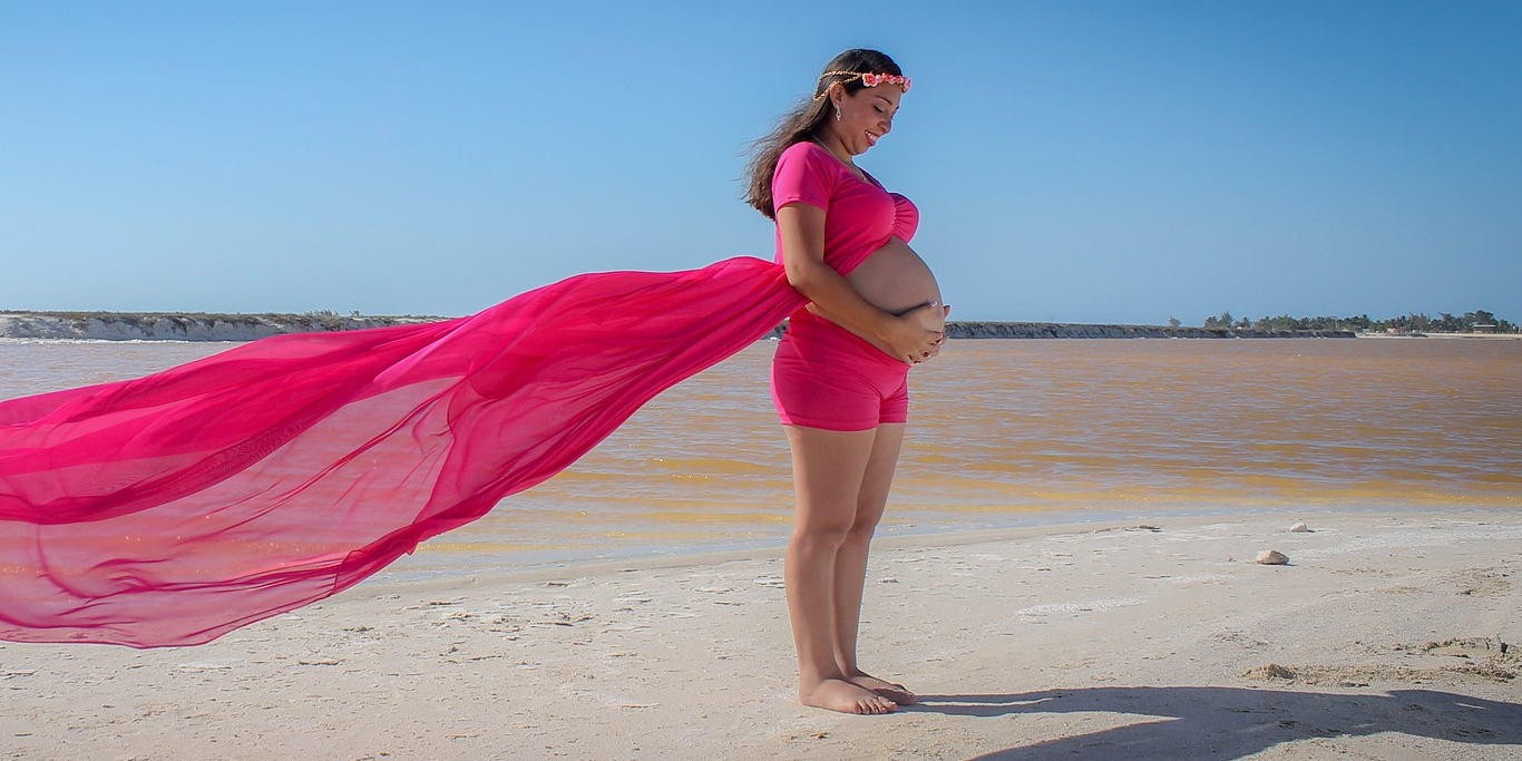 Comment affronter sereinement la canicule quand on est enceinte ?